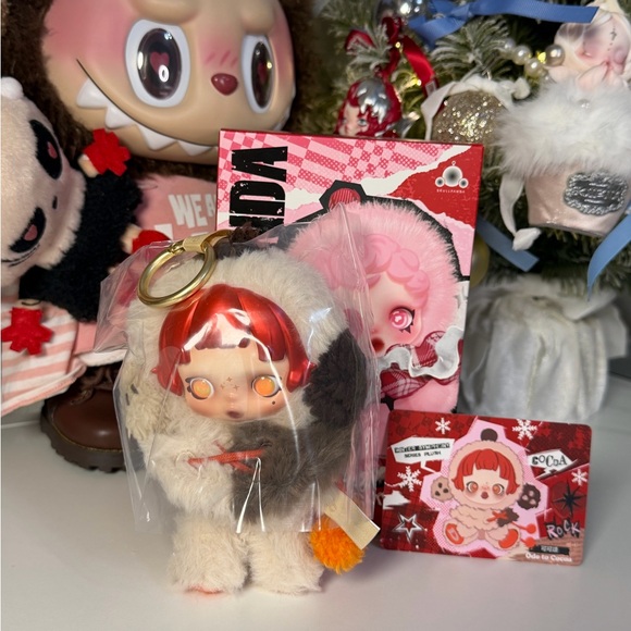 Authentic SkullPanda Winter Symphony Ode to Cocoa from Pop Mart. - Picture 2 of 2